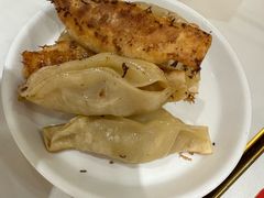 -弄堂咪道-饭香·面香·馄饨香(兴梅店)