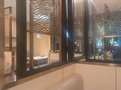 -七欣天香辣蟹火锅(闵行浦江欢乐颂店)