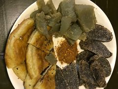 -民食香·腊排骨野生菌美食(木府店)