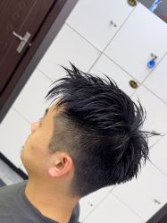 -藤野造型烫发染发