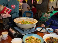 -魏铭鱼头捞饭(晋阳路店)