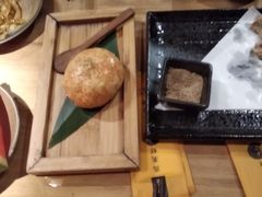 飞鱼籽墨鱼滑-湊湊火锅·茶憩(杭州湖滨银泰in77店)