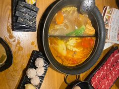 -呷哺呷哺 黄金牧场 (阳泉滨河新天地店)