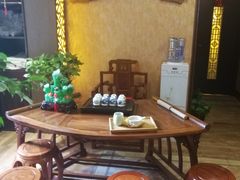 -莱仪堂艾灸经络养生馆(武威东路店)