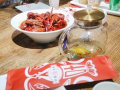 -叶派龙虾•招牌香辣蟹·海鲜(中海国际店)