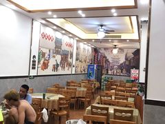 大堂-龙记烤鸭店(新民路店)