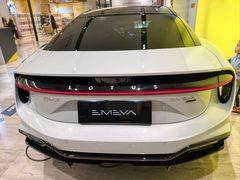 -莲花跑车(国贸商城店)