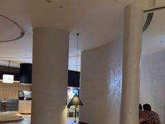 -涨巢·潮玩水疗局