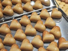 -Laderach 莱德拉(上海环贸iapm店)