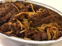 焗西冷牛排-香港新发烧腊茶餐厅(万象店)