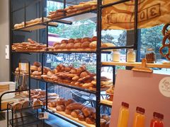 面包甜点陈列柜-面包谷Grains n' Beans(九号公馆店)