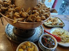 -炉小二铜锅牛蛙•川湘菜(三里屯店)