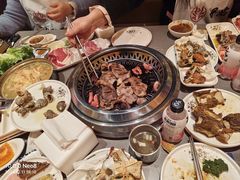 -黑金·寻焰自助百汇·烤肉·火锅(中街店)