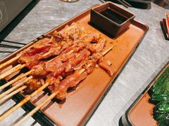 -威记烧嘢·南宁烧烤·超级生牛(绿地店)