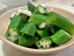 -孔雀云贵川·融合菜(长宁来福士店)