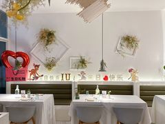 -春树下·树屋花房西餐厅(罍街AS1980店)