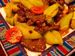牛肉炒芥兰-华凌牛庄西餐厅(乌鲁木齐华凌美爵大饭店)