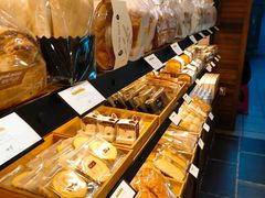 -皇冠幸福里动物奶油生日蛋糕(中山大道二中店)