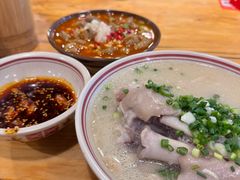 -老方桌烂蹄花川菜馆(九龙坡店)