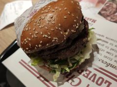 -The Habit Burger Grill 哈比特汉堡(复兴soho店)