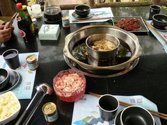 -楠柏弯休闲山庄(梨花溪店)