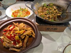-费大厨辣椒炒肉(高铁吾悦广场店)