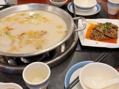 -老来福·非遗酸汤兔(凯旋路店)