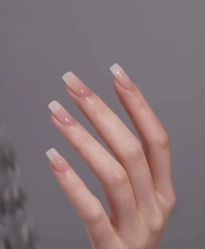 -悦指间美甲美睫