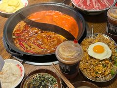 -萍姐火锅·公路夜市(武汉首店)