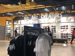 -adidas(滔搏朝阳大悦城店)
