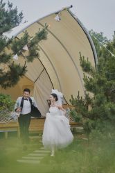 -莫兰迪婚纱摄影