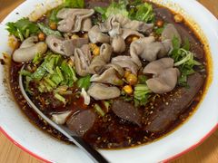 -朱大嘴肥肠血旺(福字街店)