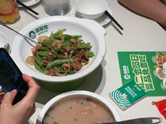 -绿草地·湘菜(7mall店)