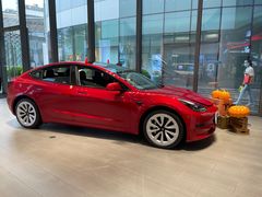-TESLA 特斯拉(广州天环广场体验店)