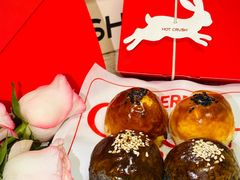 -HOT CRUSH趁热集合·现烤面包(环球港店)