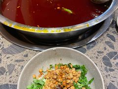 -肖肖酸萝卜鱼火锅(总店)