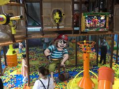 -蒙特利亲子乐园