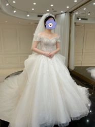 点击看大图 -拉瑞娜LaReine婚纱礼服高级定制