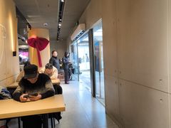 -麦当劳(中山公园龙之梦店)