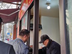 -阿婆油墩子(五里桥路188弄小区店)
