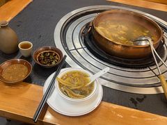 -阿山卓·野生菌火锅·纳西火塘烤肉