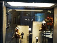 -亨吉利世界名表中心(华润万象城店)