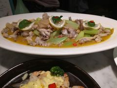 -雀蓝川菜(奥体广场店)