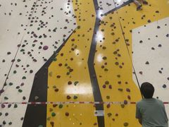 -问山MountQuest攀岩馆