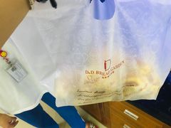 -顶东面包花园·生日蛋糕(世博店)