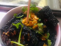 -黑色经典臭豆腐·湖南特产(步行街店)