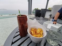-瑰丽酒店·海吧·天际下午茶·现场DJ·天台酒吧