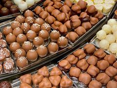 -Laderach 莱德拉(上海环贸iapm店)