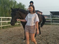 -月河湾马术俱乐部(朝阳店)