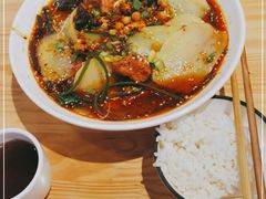 -牛八秒油泼冒菜(宽窄巷子店)